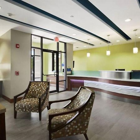 Days Inn & Suites By Wyndham Houston North-Spring Westfield Εξωτερικό φωτογραφία